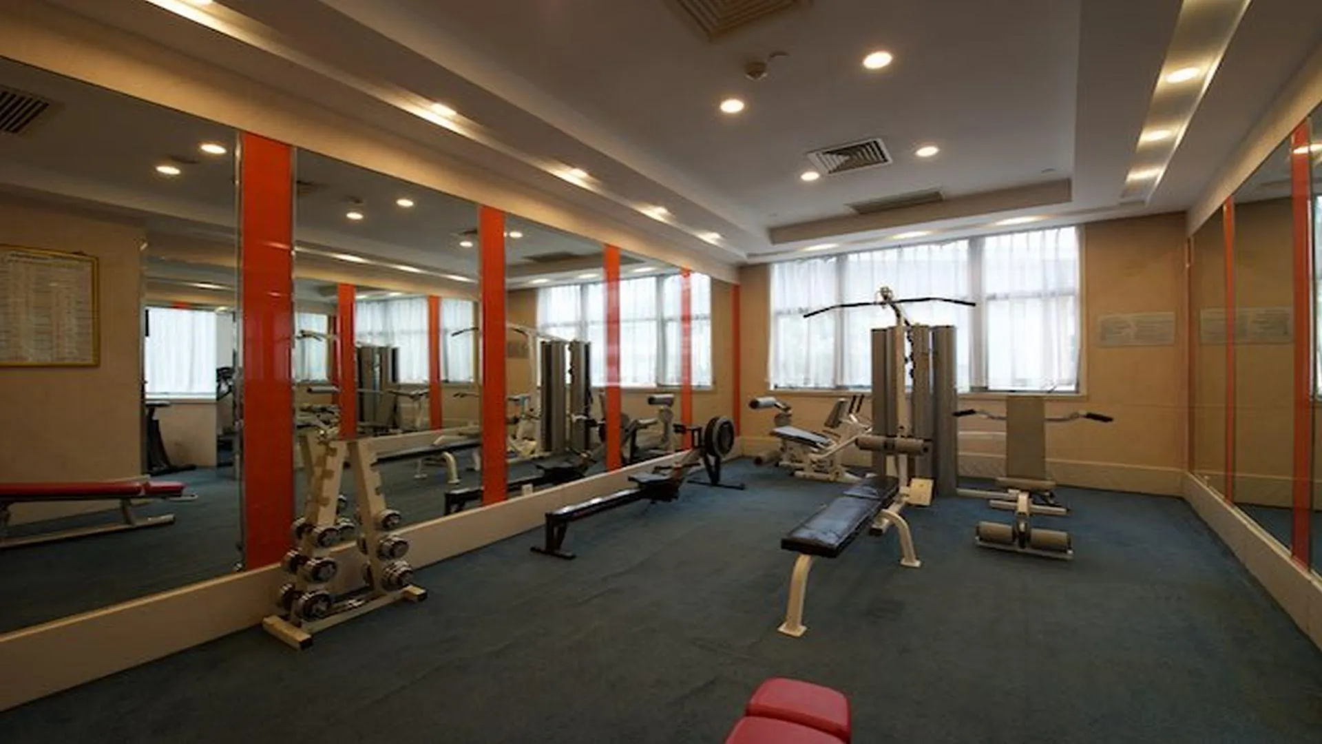 Madison Shanghai Hongqiao
