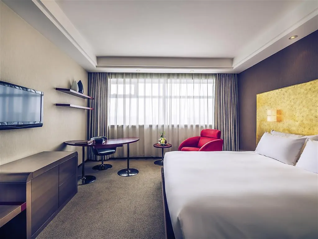 Madison Shanghai Hongqiao China