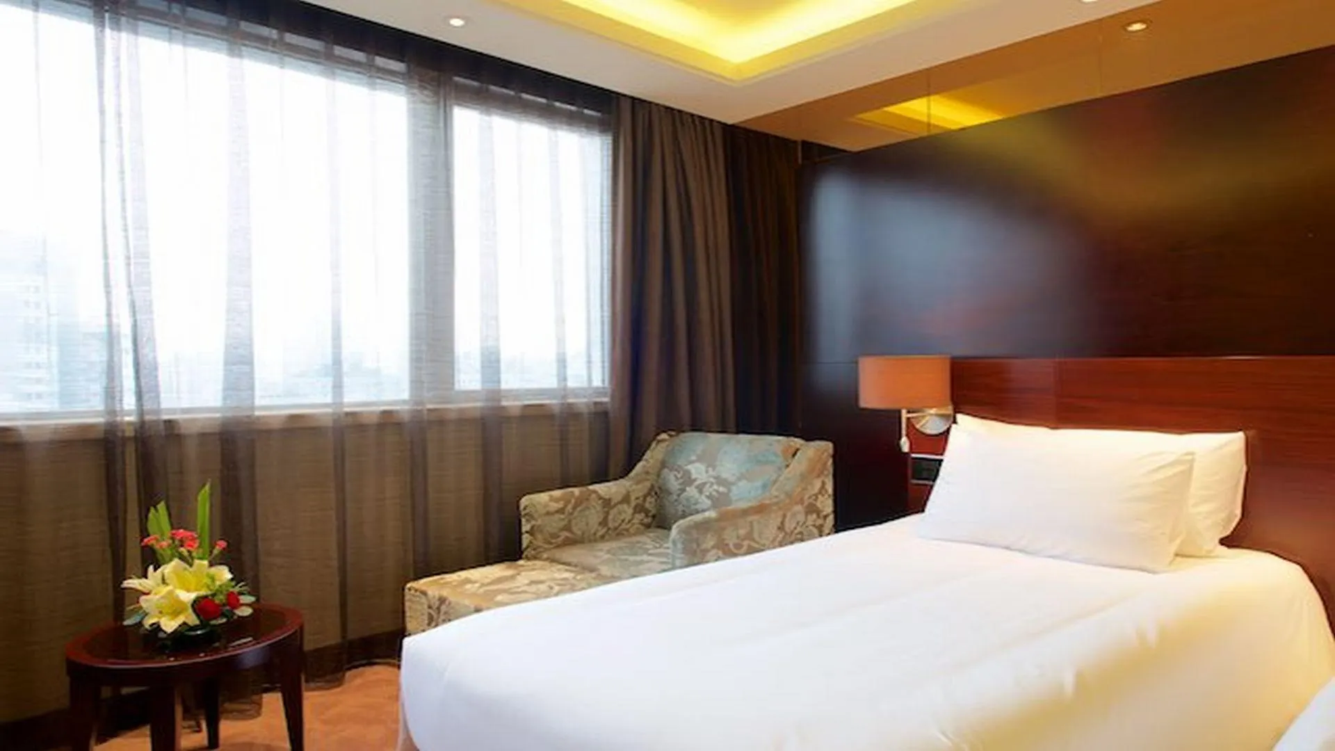 Madison Shanghai Hongqiao China